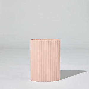 Ripple Vase Medium / Icy Pink