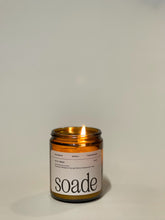 Load image into Gallery viewer, Soade Candle - Rich Timber
